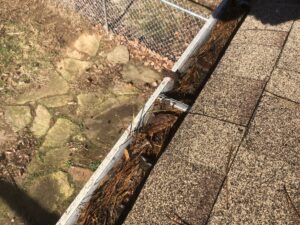 Gutter Cleaning-Hartselle -Al