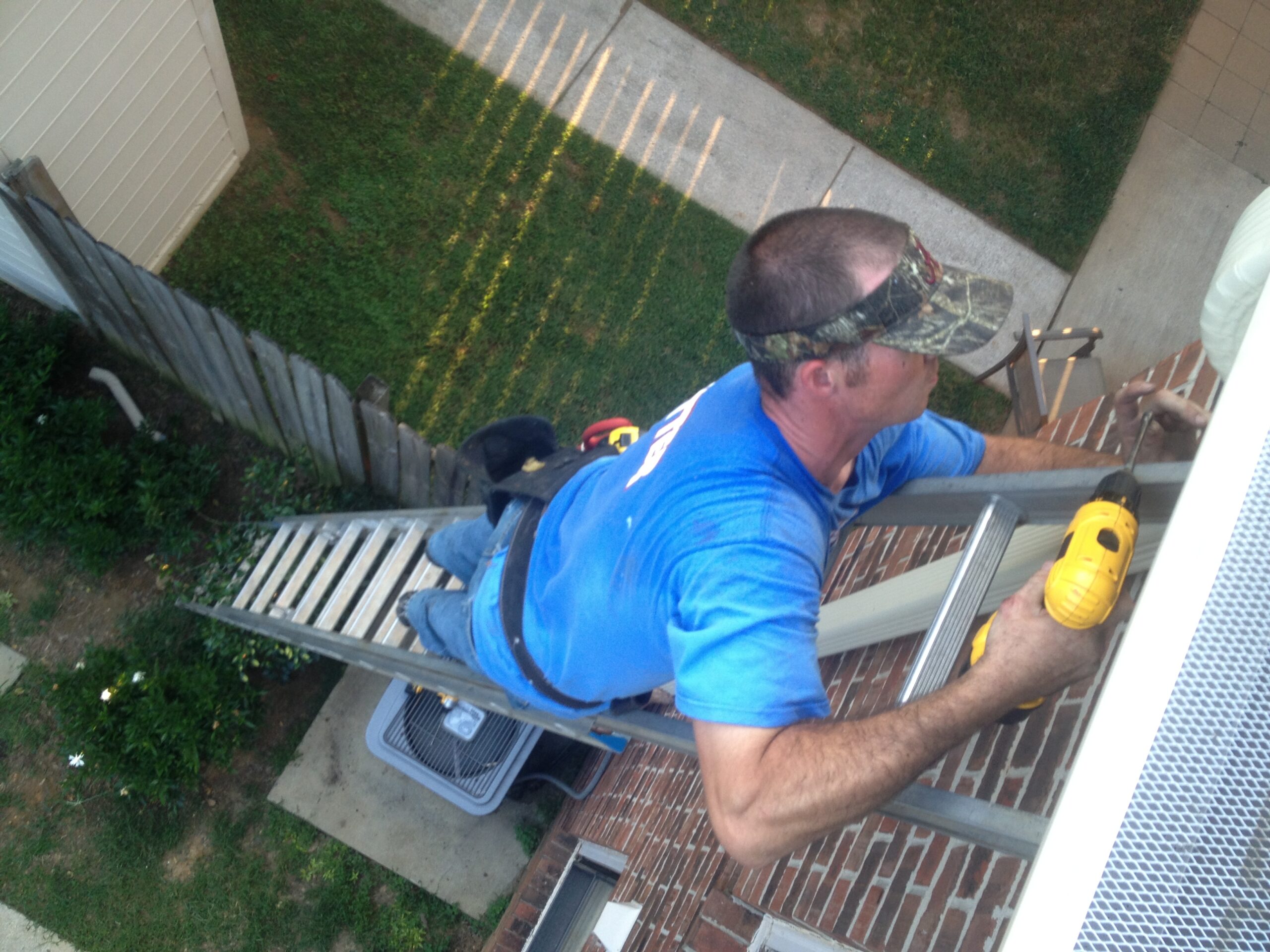 Gutter-Cleaning-Lacey-Springs-Al