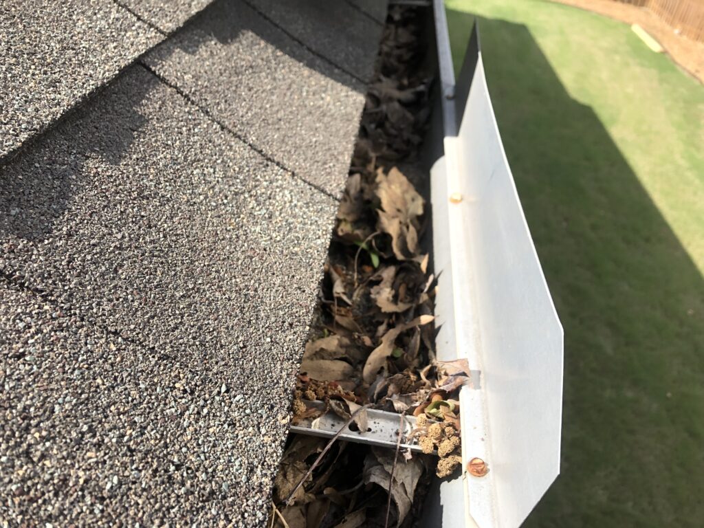 Gutters-Overflowing-Huntsville-Al