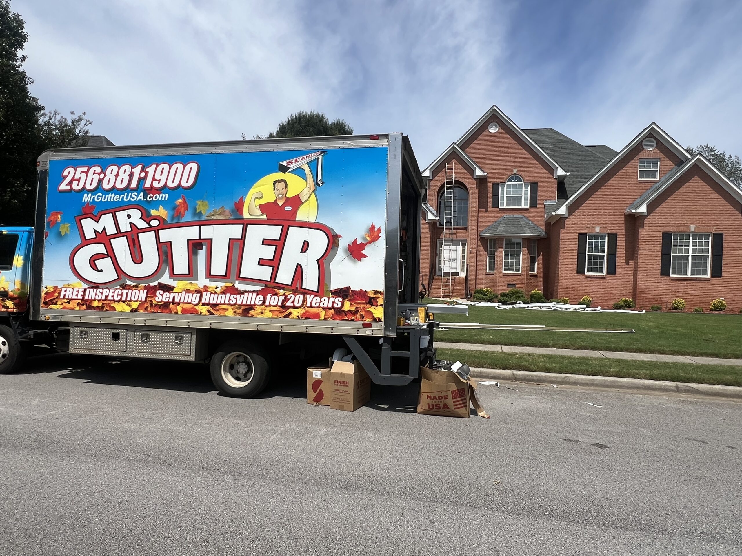 Mr Gutter installing Gutters in Madison Alabama Gutters-mr-Gutter-Gutter-Guards-Mr-Gutter-Seamless-Gutters